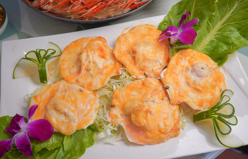 屏東美食|屏東景點《黃金蝦無毒泰國蝦餐廳》吃泰國蝦料理~免費玩旋轉木馬、小火車,親子友善餐廳 @緹雅瑪 美食旅遊趣