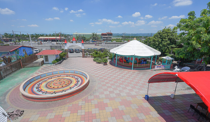 屏東美食|屏東景點《黃金蝦無毒泰國蝦餐廳》吃泰國蝦料理~免費玩旋轉木馬、小火車,親子友善餐廳 @緹雅瑪 美食旅遊趣