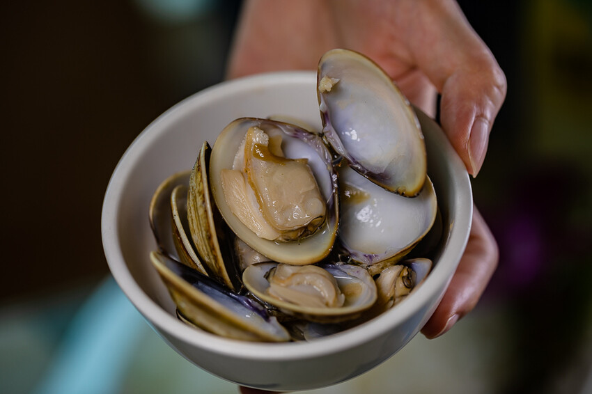屏東泰國蝦料理專賣店X泰國蝦創意料理 寵物友善親子餐廳 旋轉木馬 軌道小火車 -黃金蝦無毒泰國蝦