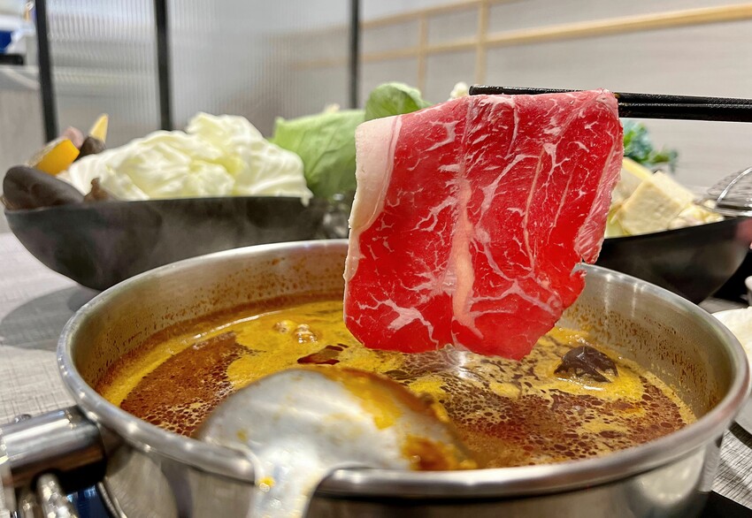 樂釜Love Hot Pot 極上鍋物-府中店｜板橋火鍋推薦｜極高CP值、食材新鮮量多，讓你吃飽又滿足，絕對可以再來