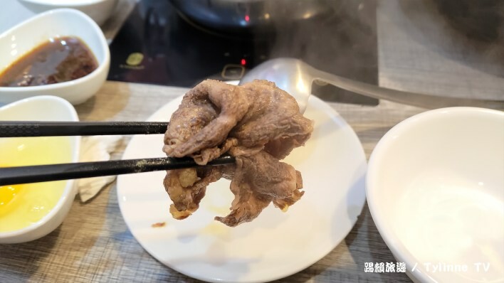 【新北板橋美食】樂釜Love Hot Pot極上鍋物 | 火鍋搭配超大肉盤、生猛海鮮