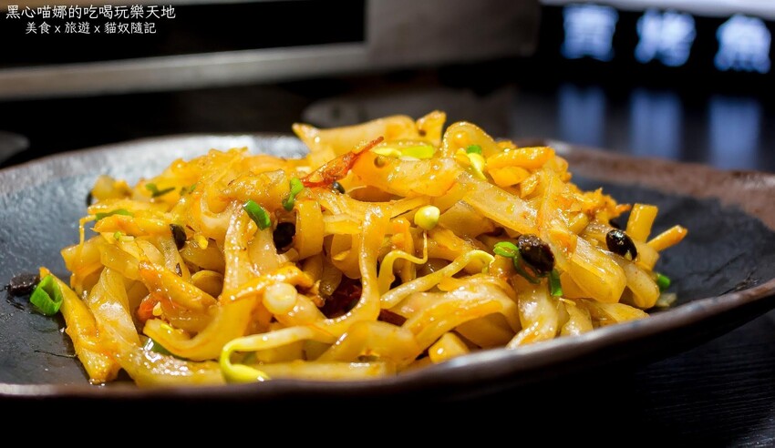 高雄前金︱賣烤魚的　獨家甜辣肥鮮廣西烤魚、南寧老友粉與特色烤串，想擁有美滋滋的夜晚就趕緊預約吧！