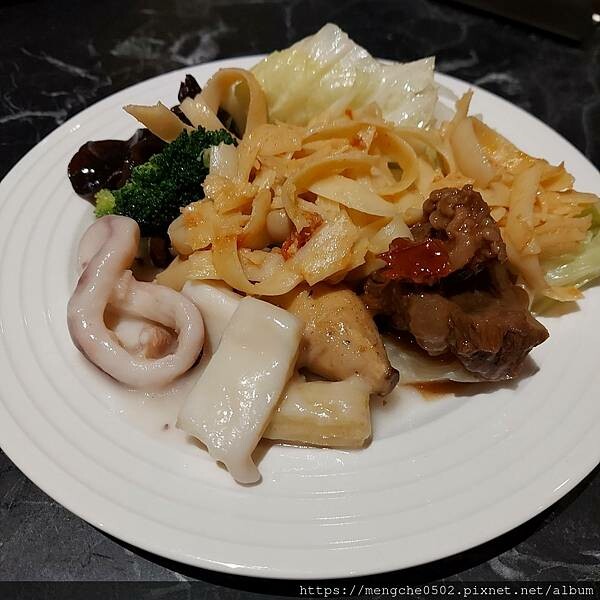 溪頭福華渡假飯店-看到螢火蟲和滿天星星，在溪頭享受森林浴與美味自助晚餐