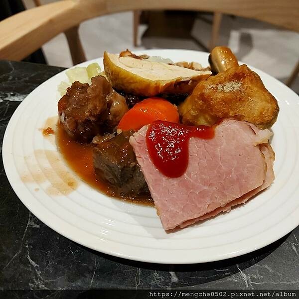 溪頭福華渡假飯店-看到螢火蟲和滿天星星，在溪頭享受森林浴與美味自助晚餐