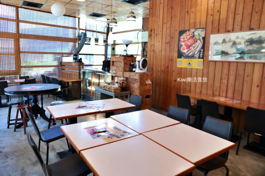 埔里美食︱山上山下咖哩飯專賣店，黃金炸豬排咖哩飯、山上秘滷牛腱套餐.妮娜巧克力夢想城堡旁