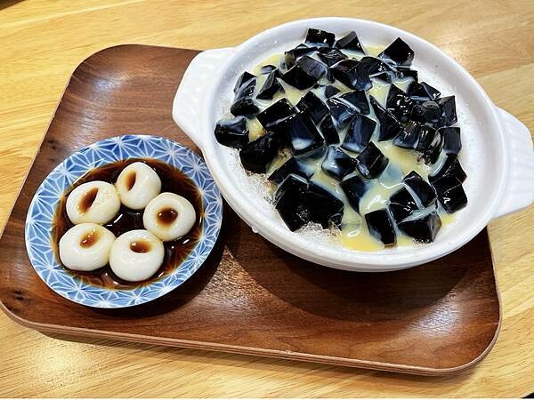||吃。花蓮|| 朵店掌冰 黑糖麻糬麵茶冰特別又好吃
