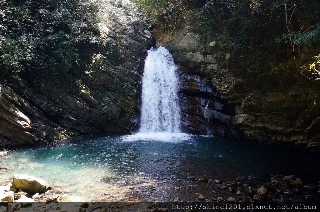 桃園復興鄉景點-鐵木瀑布