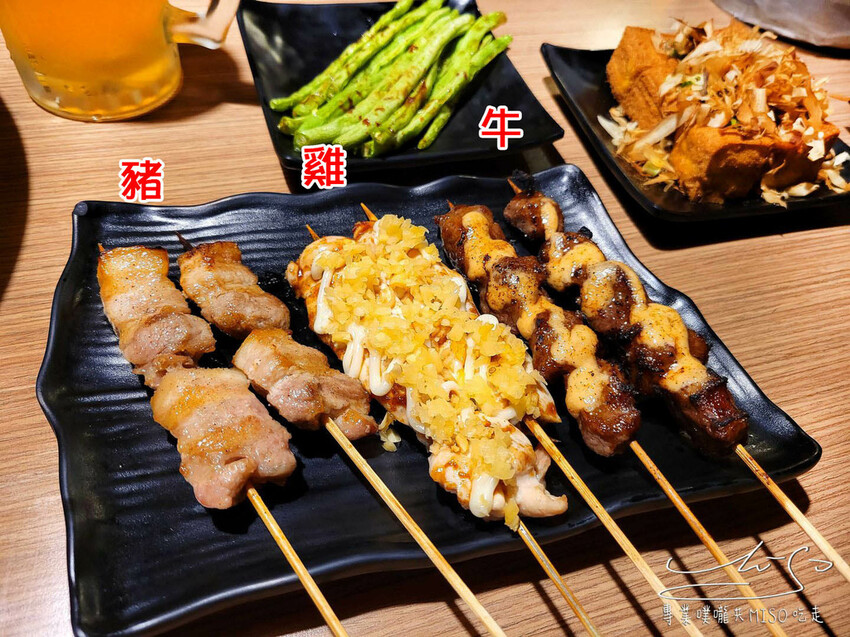 【台北桶仔雞】老爺有隻雞忠孝復興總店 ➤ 桶仔雞一隻399！生啤酒買一送一！金黃焦脆的外皮與香嫩多汁的雞肉