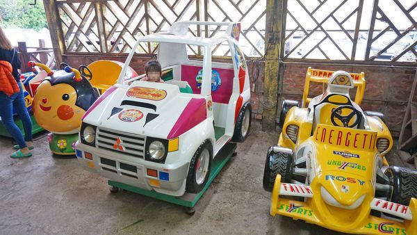 【桃園景點】羊世界牧場-有如一座小型動物園，還可以餵羊的好玩親子景點