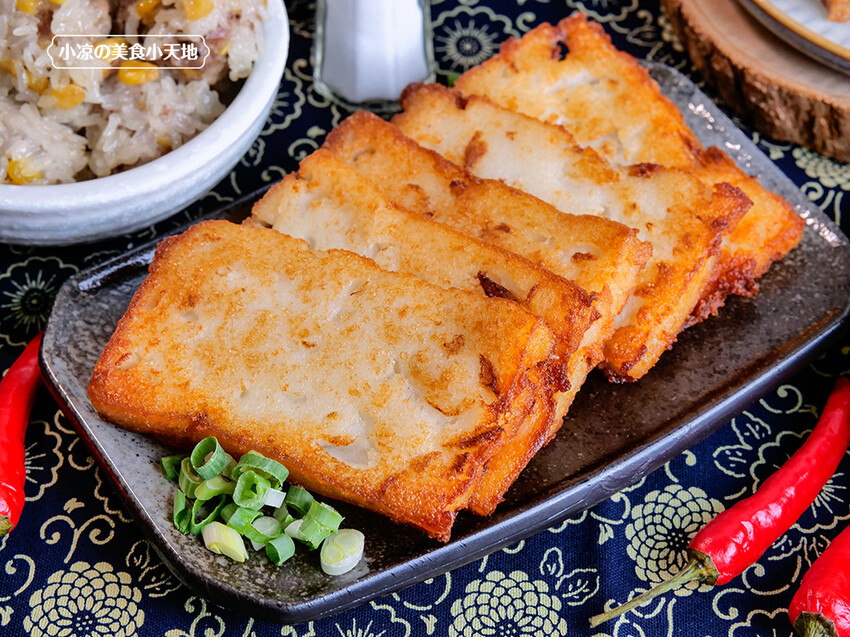 台中李記珍愛美食 | 古早味手作蘿蔔糕，純米漿製作，回購率超高的國民小吃。滷鴨翅、油雞、珍珠丸也很推呦。