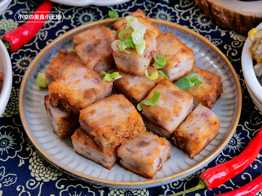 台中李記珍愛美食 | 古早味手作蘿蔔糕，純米漿製作，回購率超高的國民小吃。滷鴨翅、油雞、珍珠丸也很推呦。