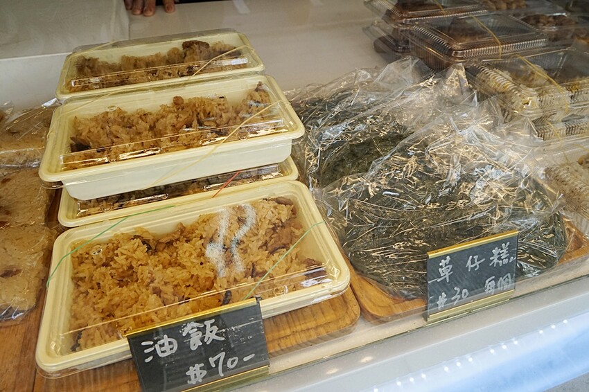 台中李記珍愛美食 | 古早味手作蘿蔔糕，純米漿製作，回購率超高的國民小吃。滷鴨翅、油雞、珍珠丸也很推呦。