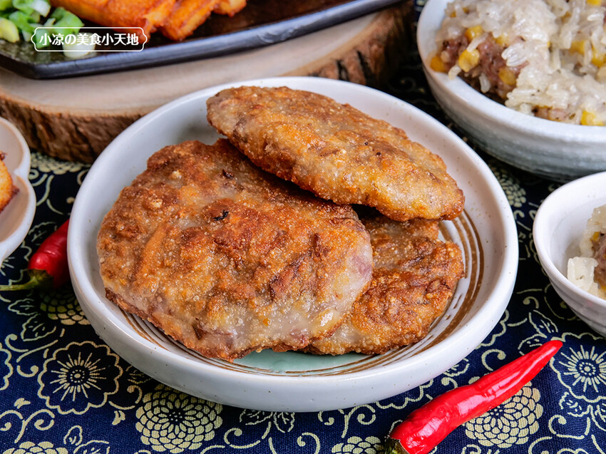 台中李記珍愛美食 | 古早味手作蘿蔔糕，純米漿製作，回購率超高的國民小吃。滷鴨翅、油雞、珍珠丸也很推呦。