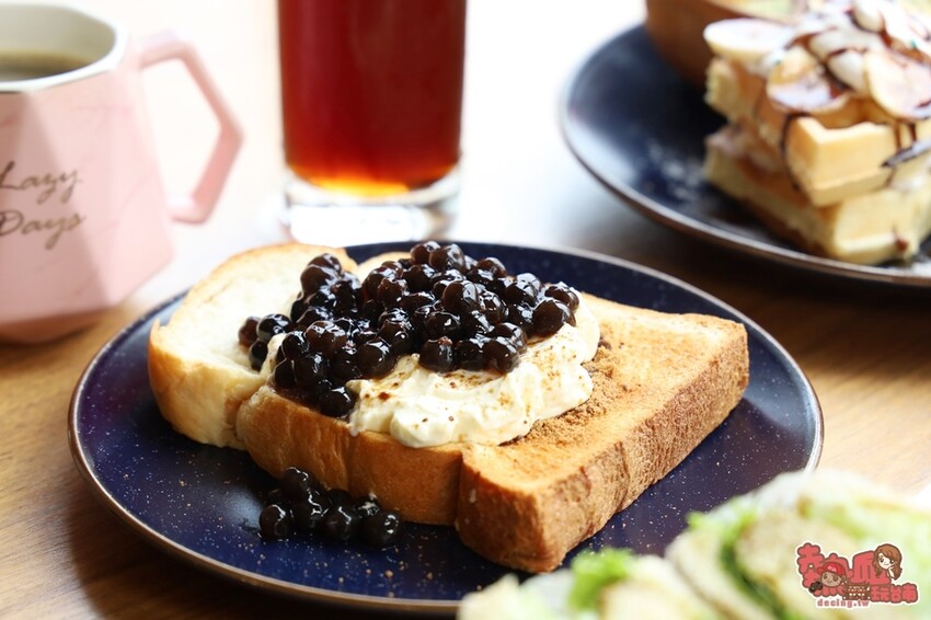 【台南美食】清晨5點就營業的早午餐店！內行人必點重磅蔬菜漢堡、超有料三明治：汐谷職人手作 早午餐Tea & Brunch Shop - 熱血玩台南。跳躍新世界