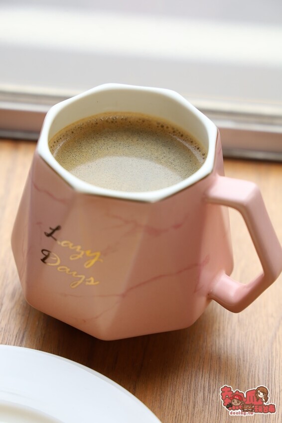 【台南美食】清晨5點就營業的早午餐店！內行人必點重磅蔬菜漢堡、超有料三明治：汐谷職人手作 早午餐Tea & Brunch Shop - 熱血玩台南。跳躍新世界