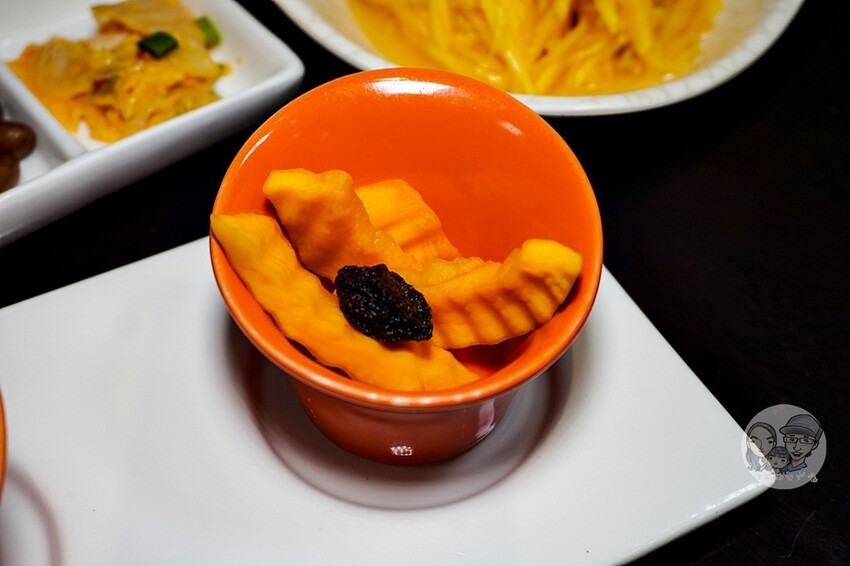 金門縣金城鎮金門必吃|良金牧場-和牛、酒糟牛一碗牛肉麵通通吃得到,熱湯現沖軟嫩好滋味,套餐還有霜淇淋爽爽吃