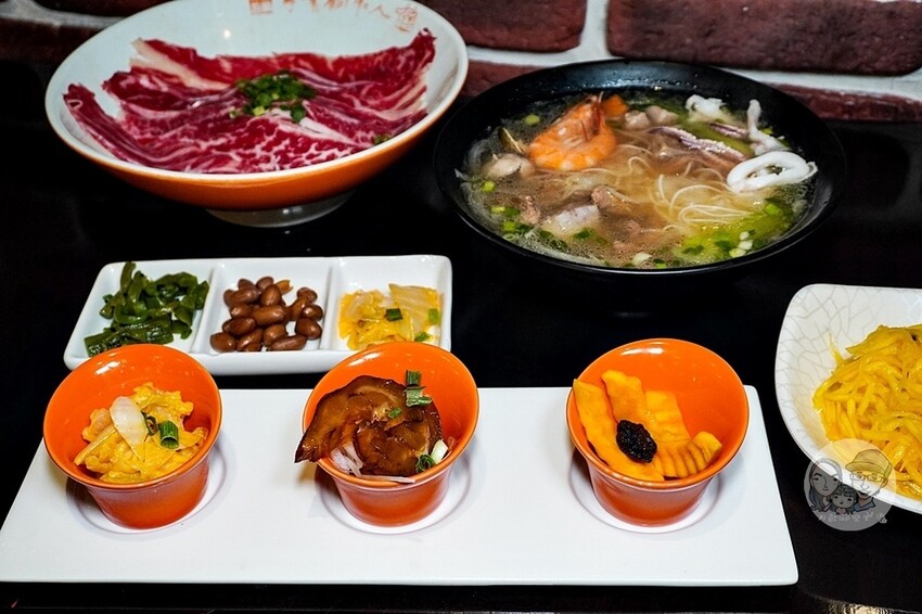 金門縣金城鎮金門必吃|良金牧場-和牛、酒糟牛一碗牛肉麵通通吃得到,熱湯現沖軟嫩好滋味,套餐還有霜淇淋爽爽吃