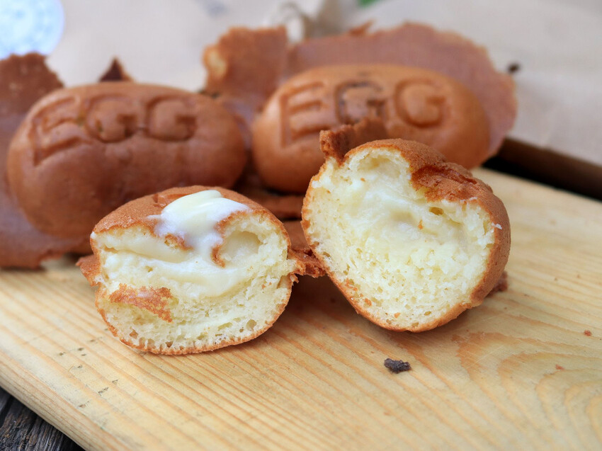 台南雞蛋糕/每日限量晚來吃不到/當天現打新鮮麵糊不用預拌粉/純手工熬煮內餡/不添加香精香料/百分百純鮮奶製作/不定期推出隱藏版口味