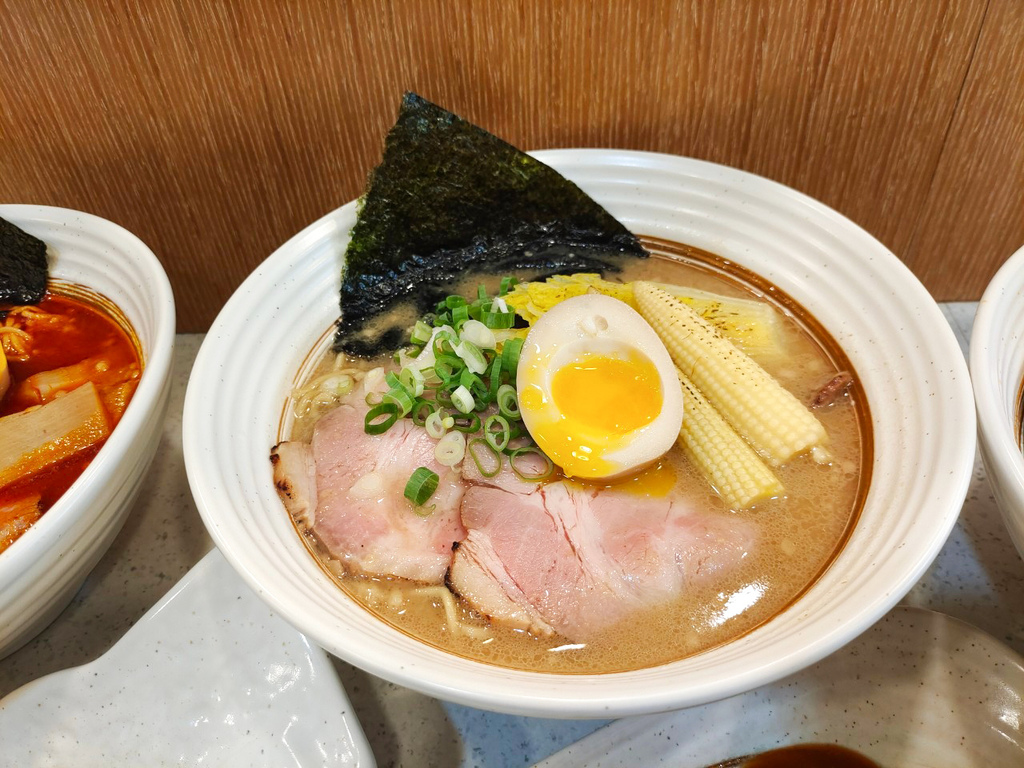 【台南拉麵】三家永康拉麵店比較心得:俺の豚、鶴昇町拉麵、麺や