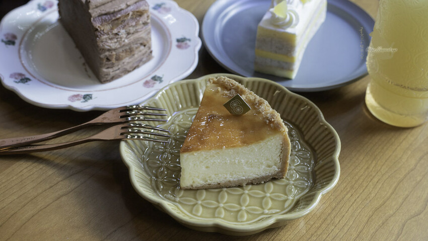 台中北屯｜甜點 愛莉兒甜點坊-老宅甜點開放內用，不能錯過《牽絲蕾絲餅 》好邪惡！