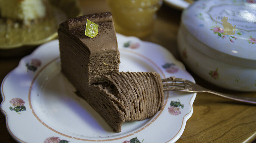 台中北屯｜甜點 愛莉兒甜點坊-老宅甜點開放內用，不能錯過《牽絲蕾絲餅 》好邪惡！