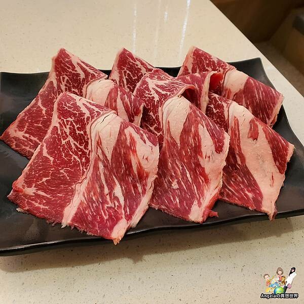 【桃園吃到飽燒烤美食】超夯の燒肉(蘆竹館)•必衝桃園高CP值頂級和牛燒肉吃到飽•『PRIME翼板舞衣芭比』及