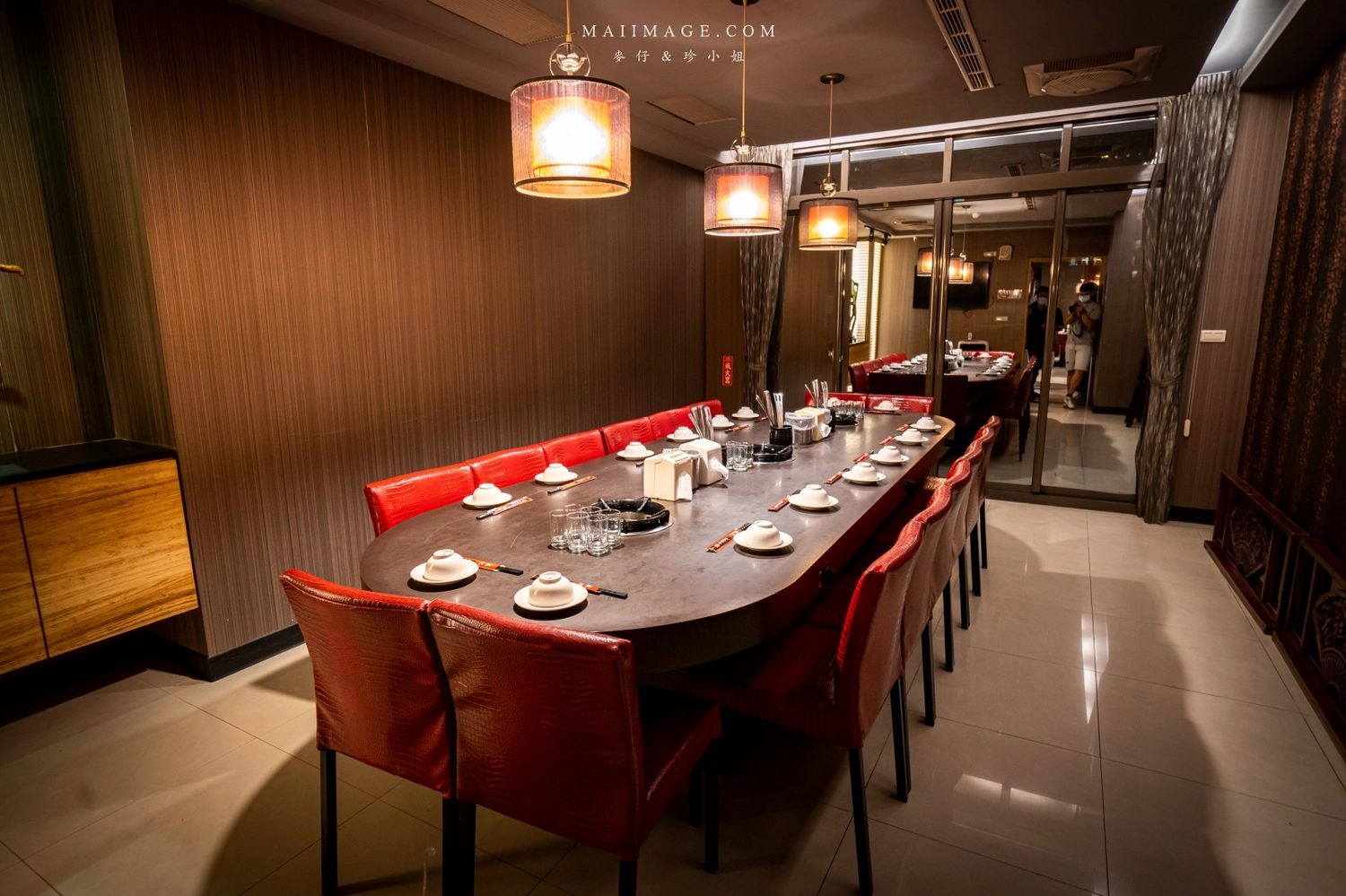 【三重美食】崔記麻辣鴛鴦｜原來就是之前的三重齊味麻辣鍋，滑嫩像布丁的鴨血老饕必點，內行都外帶回家大包