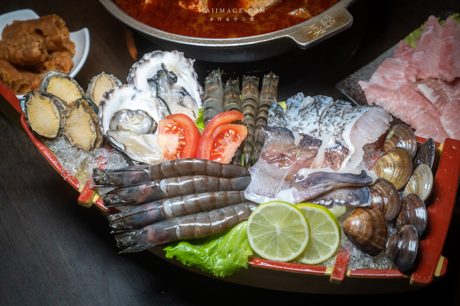 【三重美食】崔記麻辣鴛鴦｜原來就是之前的三重齊味麻辣鍋，滑嫩像布丁的鴨血老饕必點，內行都外帶回家大包