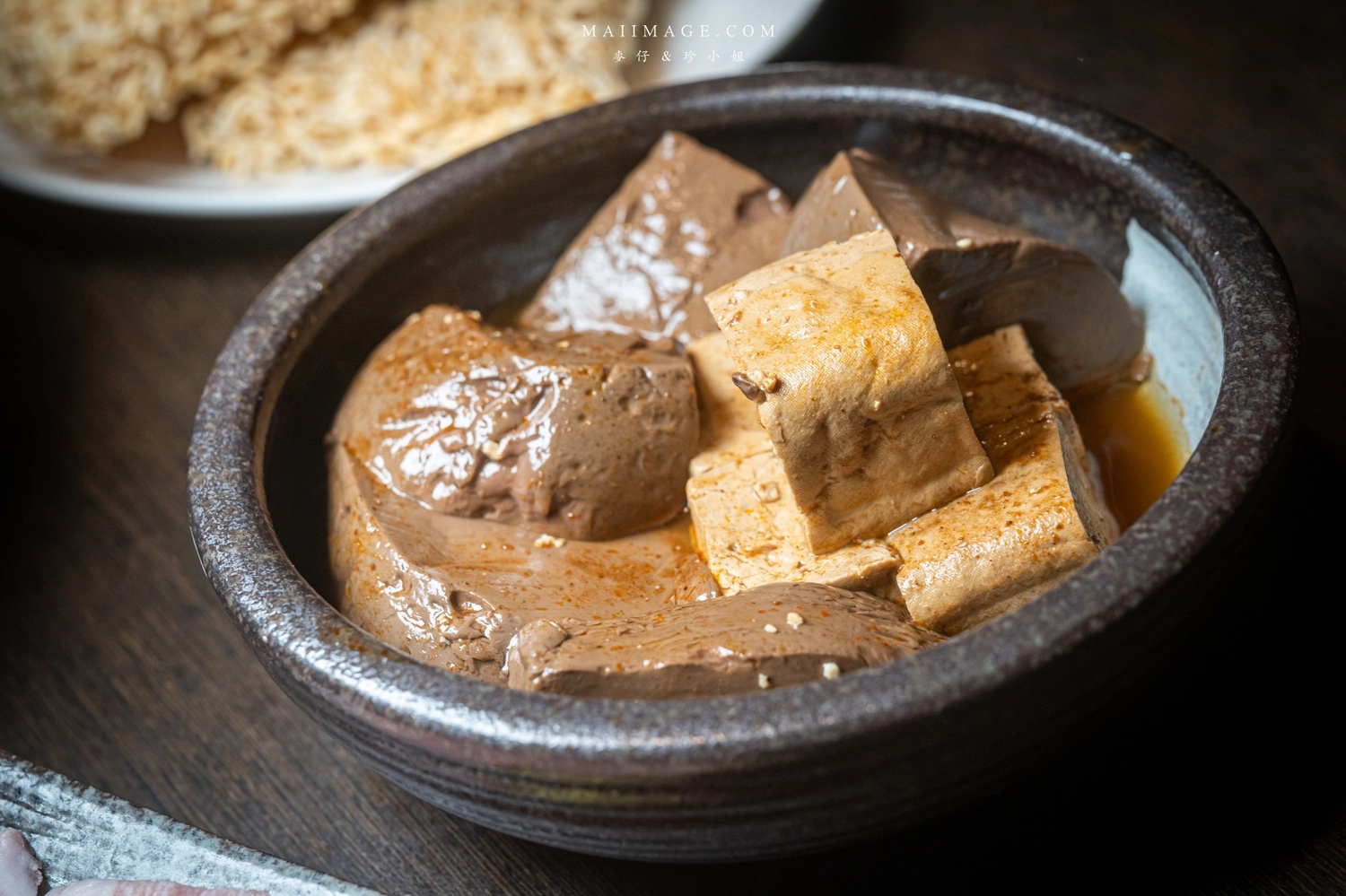 【三重美食】崔記麻辣鴛鴦｜原來就是之前的三重齊味麻辣鍋，滑嫩像布丁的鴨血老饕必點，內行都外帶回家大包