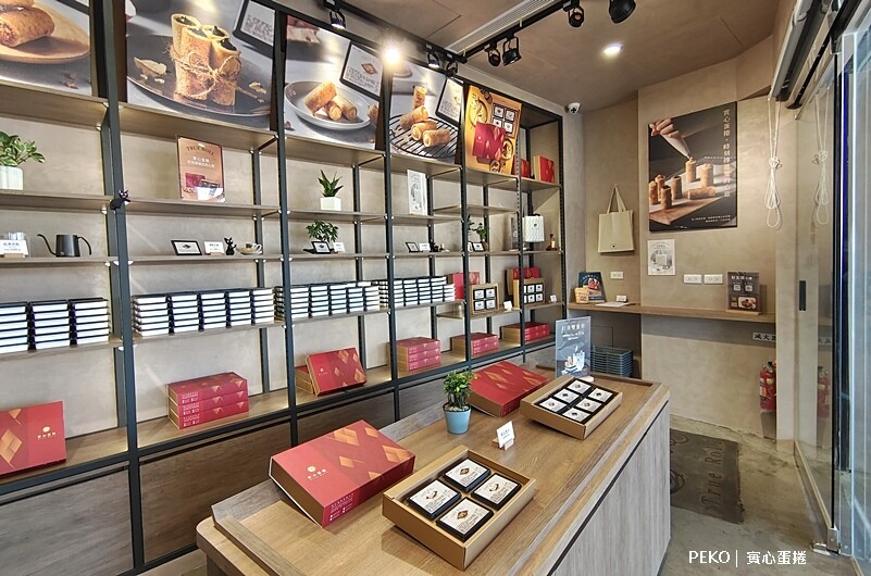 台中蛋捲.台中美食.台中伴手禮.中秋禮盒.實心蛋捲.過年禮盒.魔性蛋捲.團購美食.實心蛋捲評價.