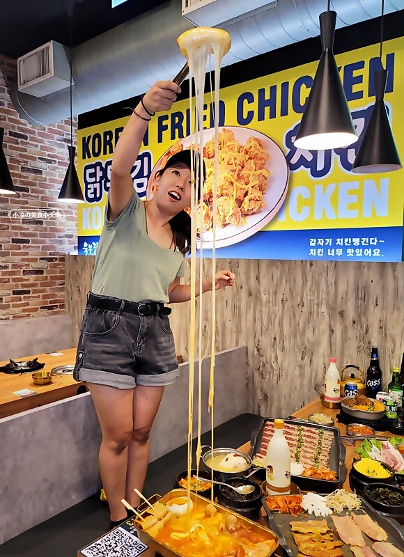 瘋狂牽絲！你來挑戰嗎？台中平價烤肉鍋物推新品！金磚起司部隊鍋、馬鈴薯豬骨湯，一個人來也可以吃道地韓餐！