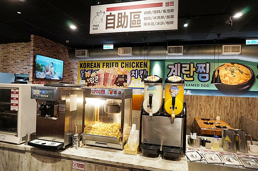 瘋狂牽絲！你來挑戰嗎？台中平價烤肉鍋物推新品！金磚起司部隊鍋、馬鈴薯豬骨湯，一個人來也可以吃道地韓餐！