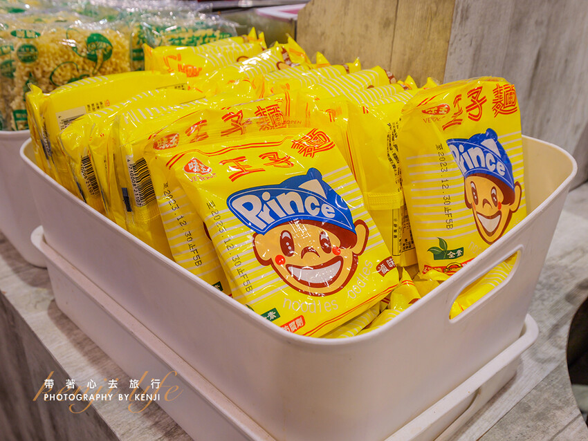 瘋狂牽絲！你來挑戰嗎？台中平價烤肉鍋物推新品！金磚起司部隊鍋、馬鈴薯豬骨湯，一個人來也可以吃道地韓餐！