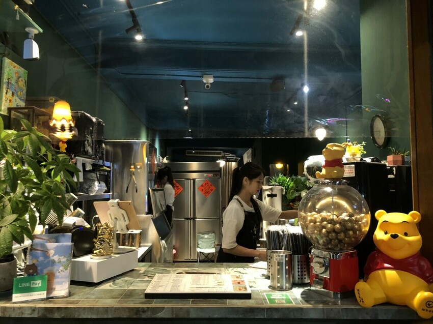 拾年茶事萬華西門店/夏日推薦/夏日系列飲品/山茶花觀音(拿鐵)/白雪芒芒/愛文好Q/台北飲品/西門町飲料店推薦