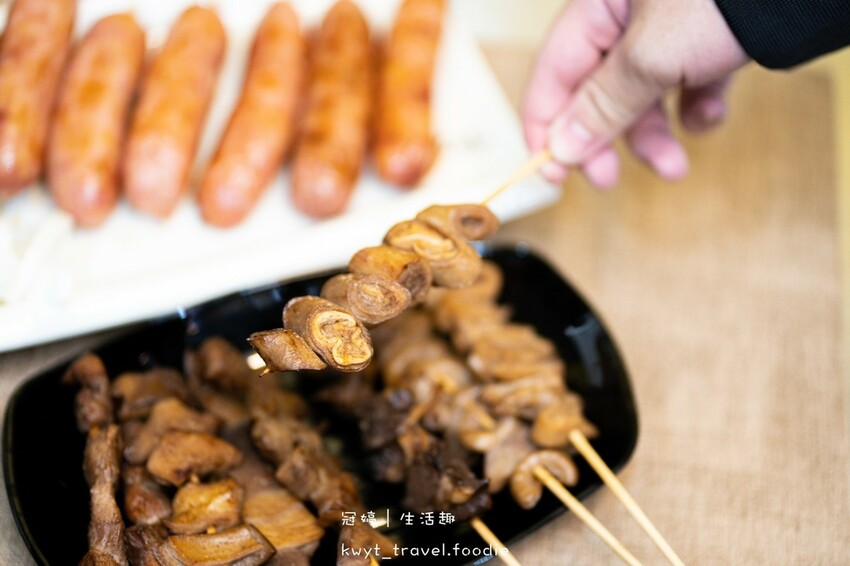 LINE_ALBUM_興中夜市美食推薦-三多商圈美食推薦-苓雅區串燒推薦-苓雅宵夜-美寶家燒烤-日式_5.jpg LINE_ALBUM_興中夜市美食推薦-三多商圈美食推薦-苓雅區串燒推薦-苓雅宵夜-美寶家燒烤-日式_5.jpg