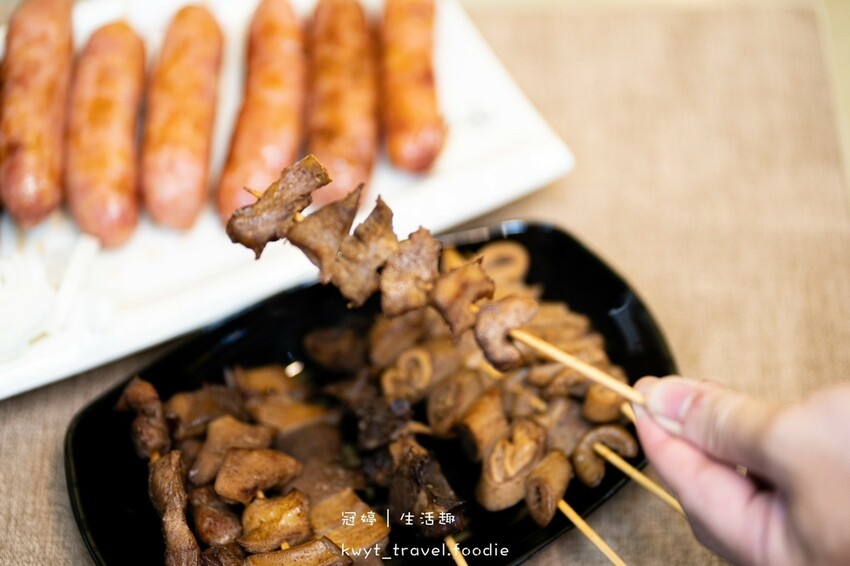 LINE_ALBUM_興中夜市美食推薦-三多商圈美食推薦-苓雅區串燒推薦-苓雅宵夜-美寶家燒烤-日式_3.jpg LINE_ALBUM_興中夜市美食推薦-三多商圈美食推薦-苓雅區串燒推薦-苓雅宵夜-美寶家燒烤-日式_3.jpg