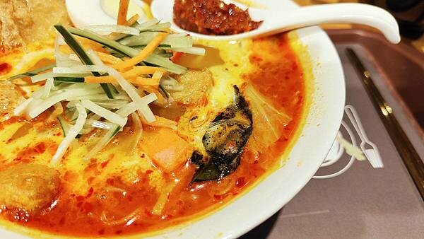 【台北信義區美食】polam kopitiam馬來麵｜專賣大馬各大麵食有炒泡麵推薦亞參叻沙