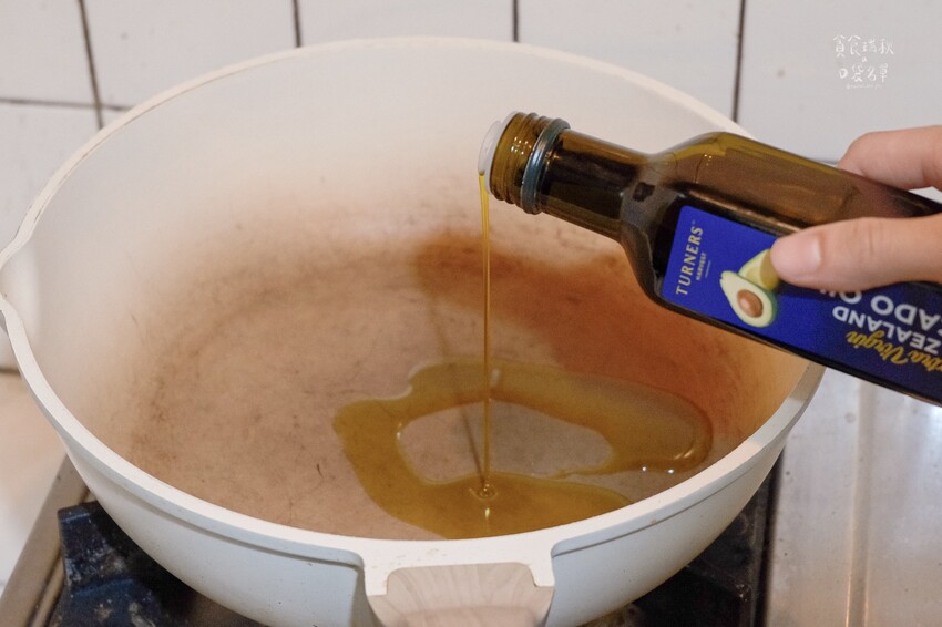 宅配美食|一瓶含有20顆酪梨,香蒜、萊姆風味炒菜、油煎超萬用 宅配美食|一瓶含有20顆酪梨,香蒜、萊姆風味炒菜、油煎超萬用