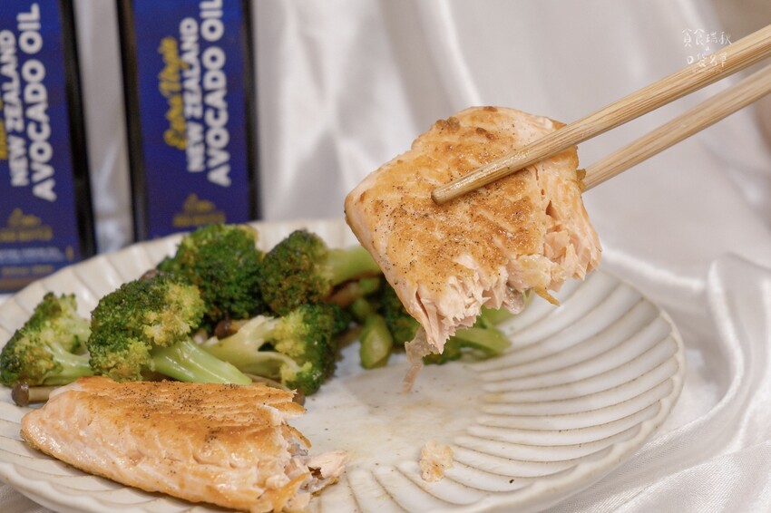 宅配美食|一瓶含有20顆酪梨,香蒜、萊姆風味炒菜、油煎超萬用 宅配美食|一瓶含有20顆酪梨,香蒜、萊姆風味炒菜、油煎超萬用