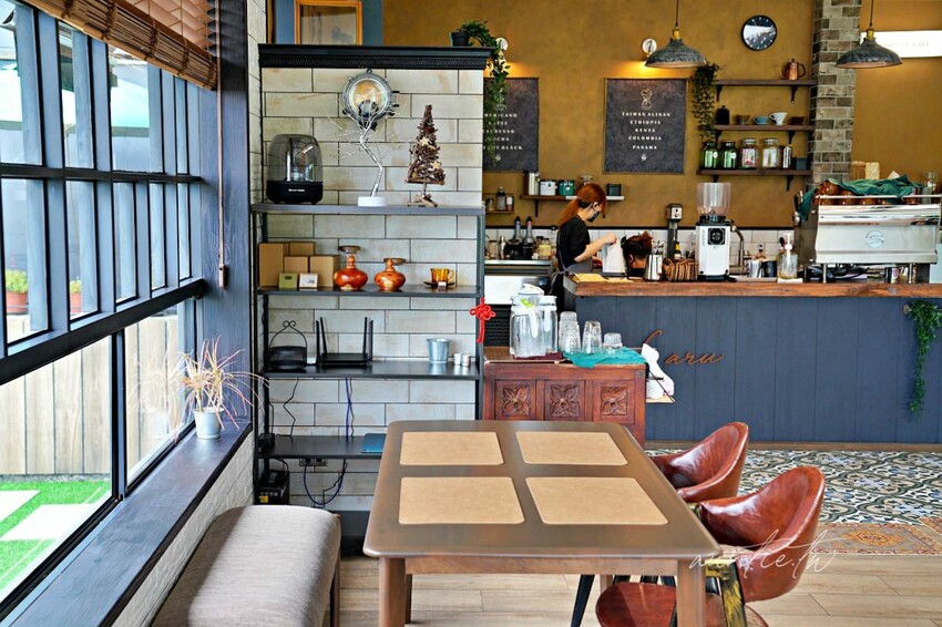 【新北】金山｜猿咖啡，一週營業兩天，陽金公路旁隱密咖啡廳