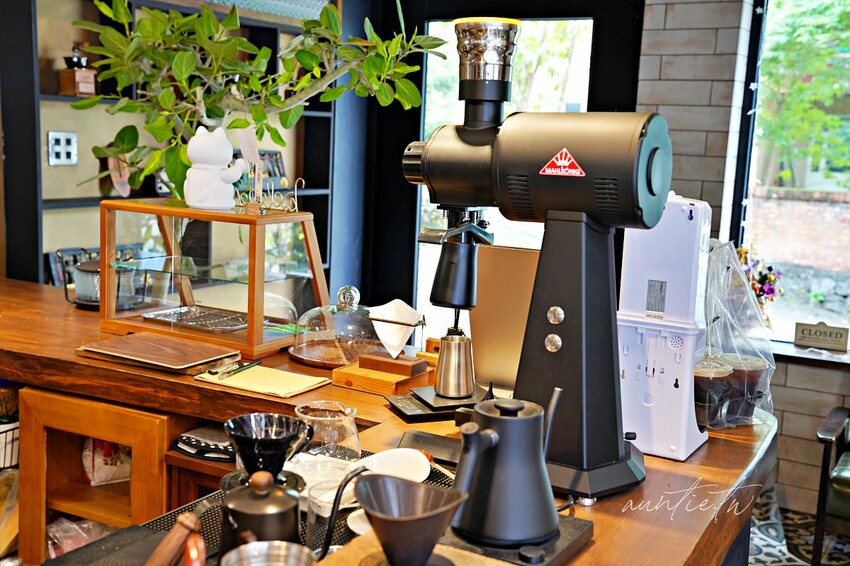 【新北】金山｜猿咖啡，一週營業兩天，陽金公路旁隱密咖啡廳