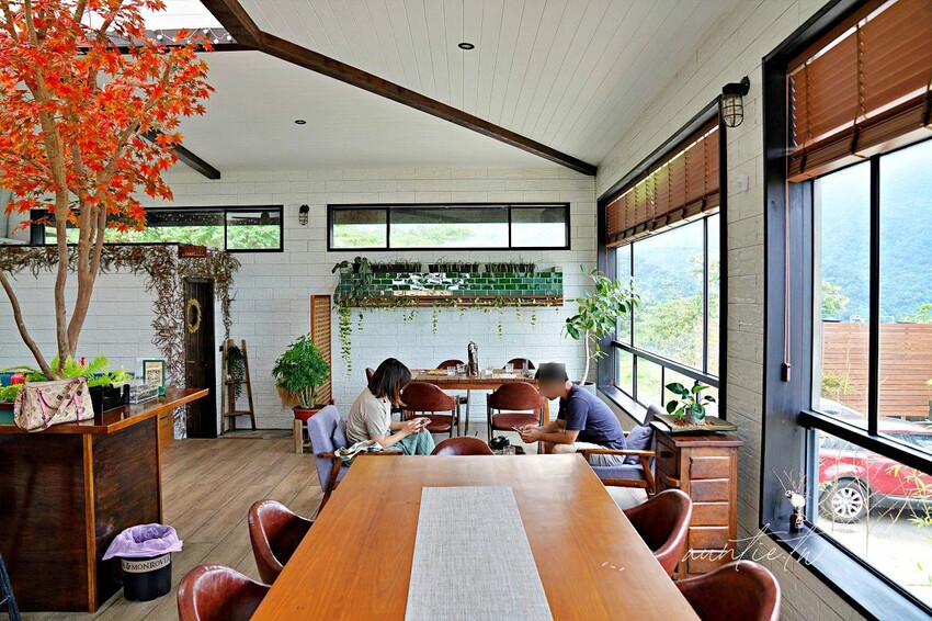 【新北】金山｜猿咖啡，一週營業兩天，陽金公路旁隱密咖啡廳