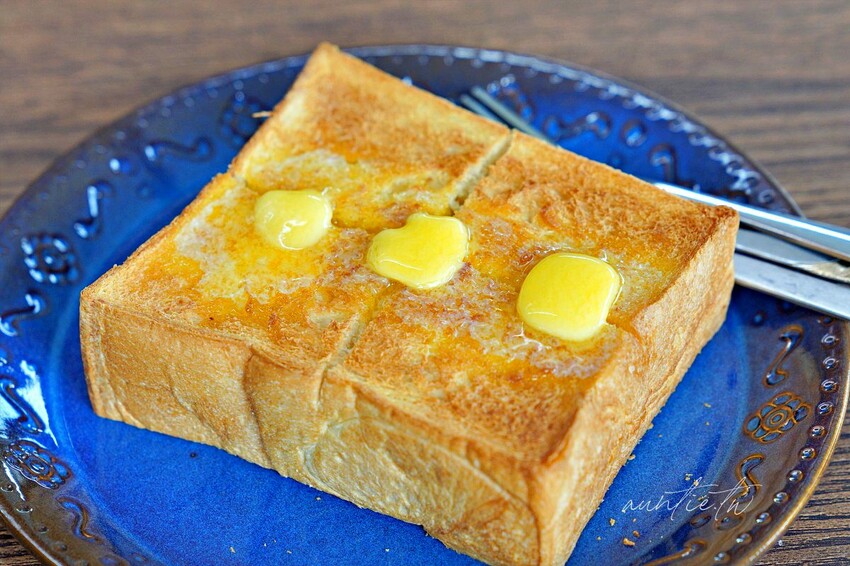 【新北】金山｜猿咖啡，一週營業兩天，陽金公路旁隱密咖啡廳