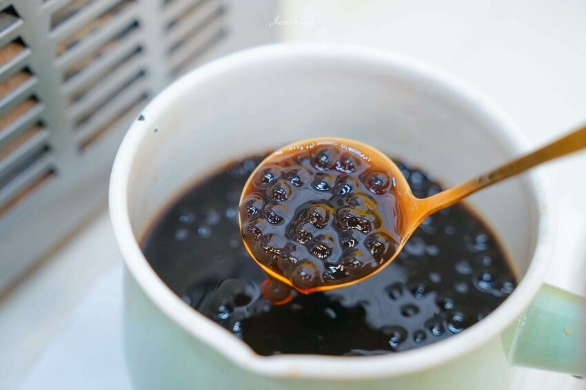 【台中太平│美食】19House炙燒牛排太平店。高CP值牛排吃到飽，超豐盛自助區，麻辣豆腐鴨血、爆米花、冰淇淋