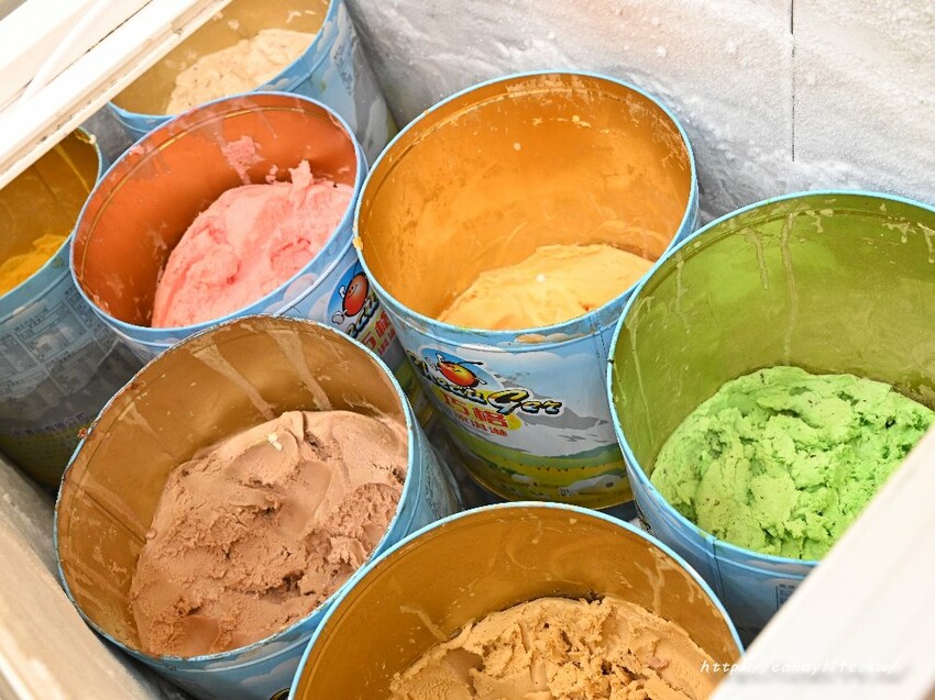 19House炙燒牛排｜古城台南人氣牛排館開上台中，太平區平價聚餐吃到飽，台南擔仔麵、麻辣煲、自助區好豐富～