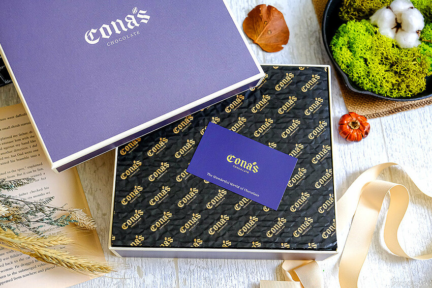 星座巧克力夢幻璀璨禮盒，知名妮娜巧克力設新櫃，金牌乾果巧克力酸甜好滋味，超薄巧克力爆漿新奇口感！