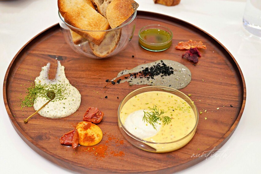 【台北】市政府站|The Seedin Lab,麵包根本藝術品來著,五感餐食體驗,不定期更換主題的美食藝廊