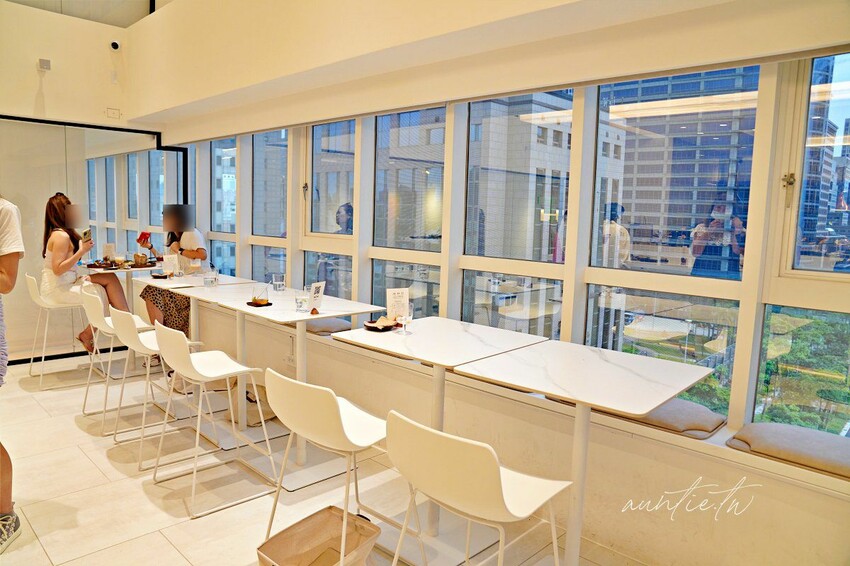 【台北】市政府站|The Seedin Lab,麵包根本藝術品來著,五感餐食體驗,不定期更換主題的美食藝廊