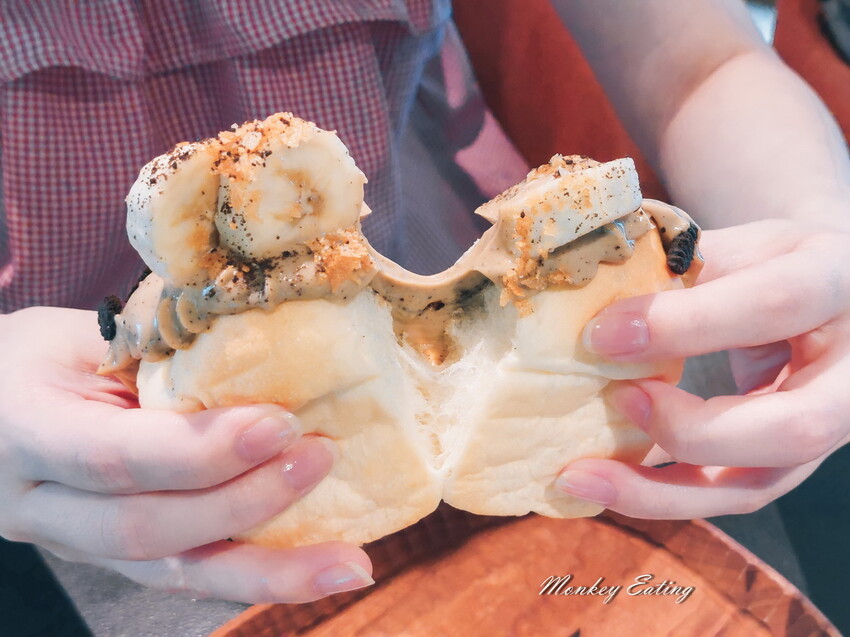 【新竹美食】李克承博士故居a-moom｜80年日式老宅主打微熱山形吐司，享受庭院咖啡下午茶 - 貪吃猴的幻想