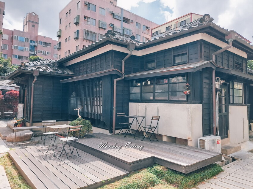 【新竹美食】李克承博士故居a-moom｜80年日式老宅主打微熱山形吐司，享受庭院咖啡下午茶 - 貪吃猴的幻想